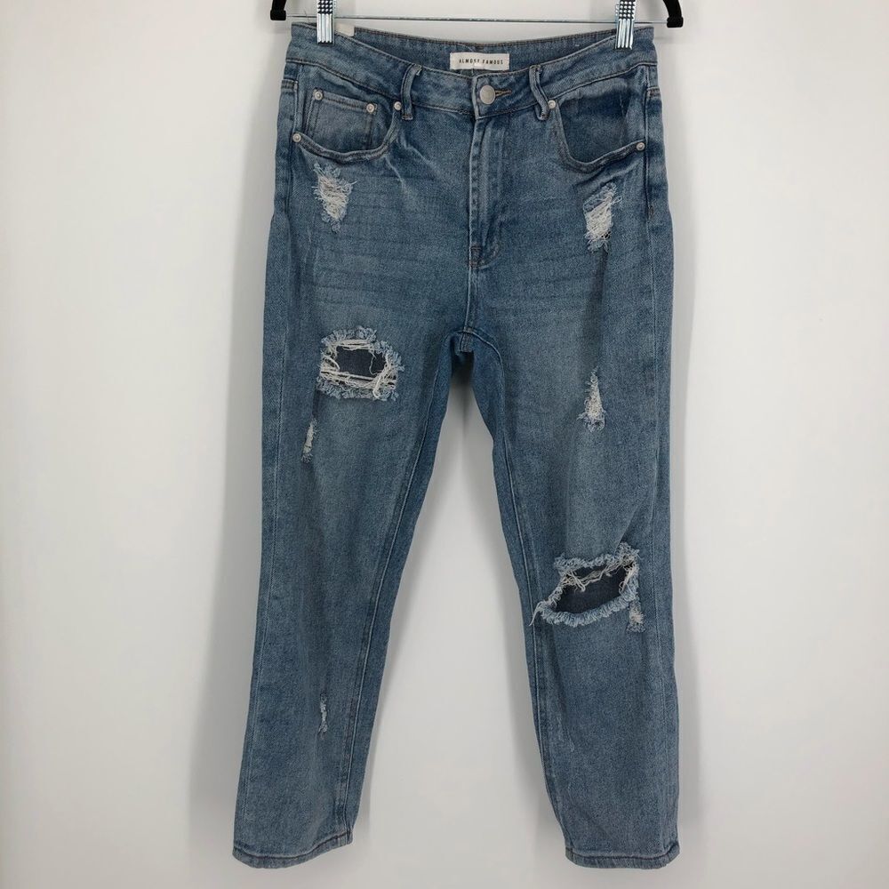 ALMOST FAMOUS High Rise Distressed Jeans‎